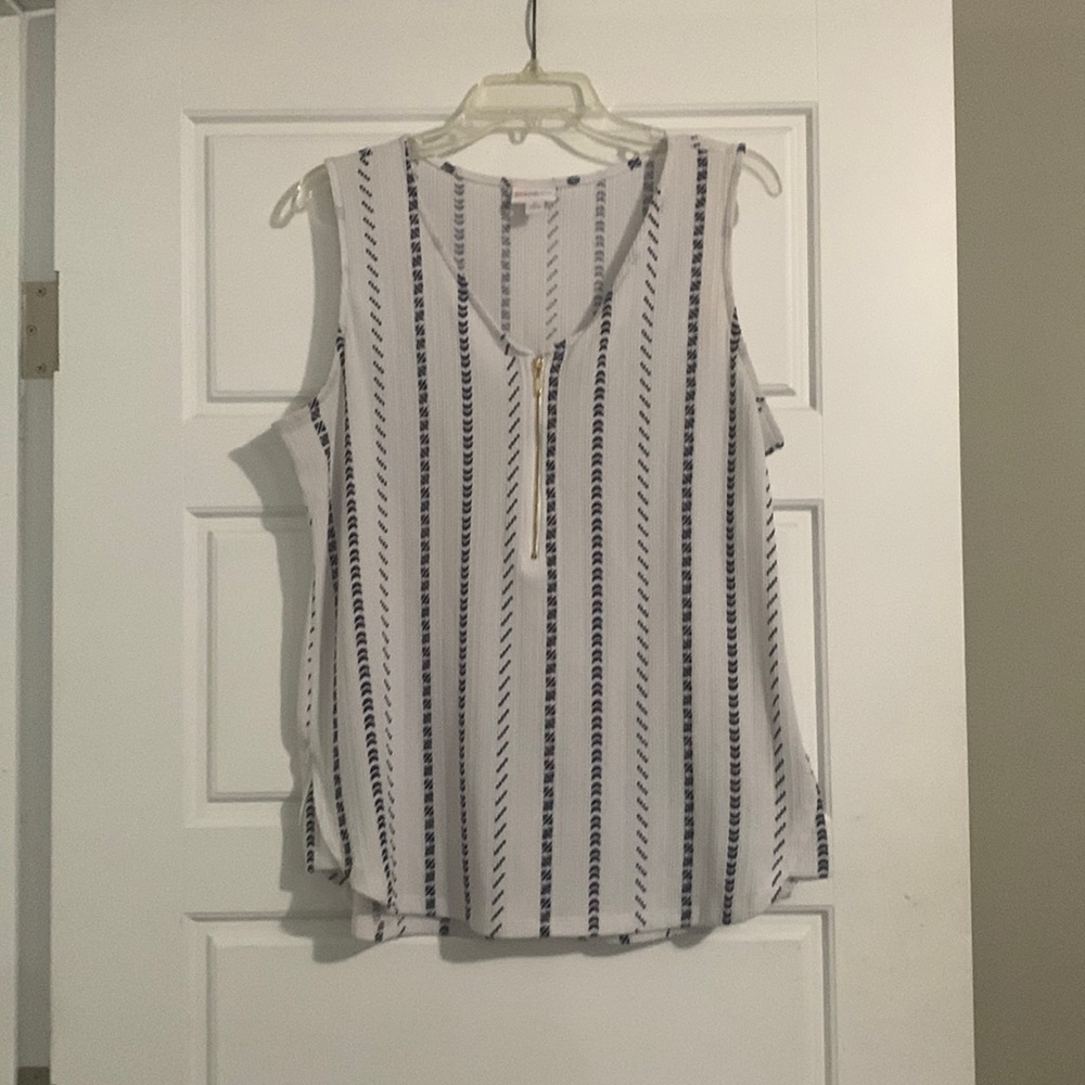 Lularoe Rachel tank